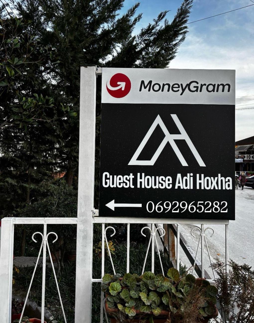Guest House Adi Hoxha 베라트 외부 사진